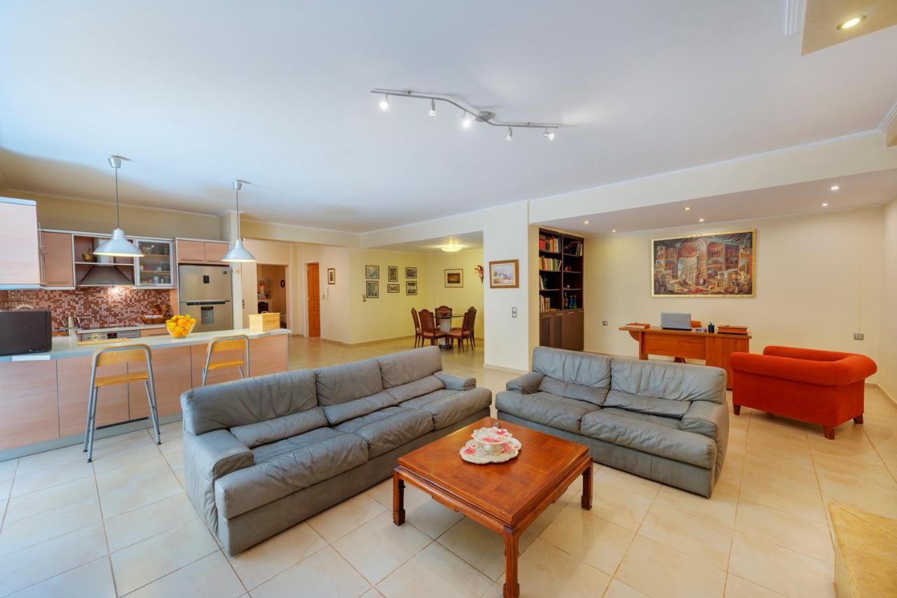 The Painters Luxurious villa Anavyssos Extérieur photo
